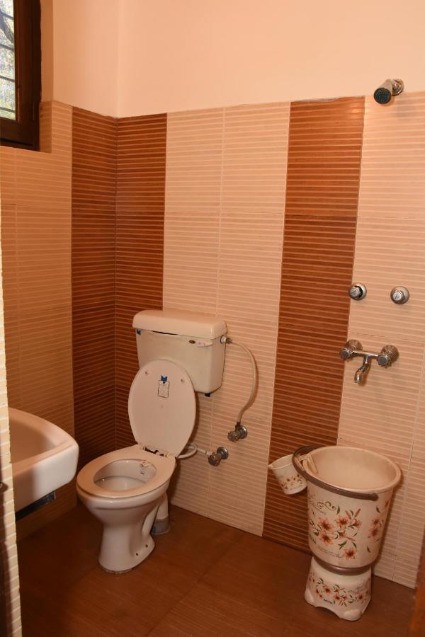 Hotel Dolls Inn Nainital Buitenkant foto